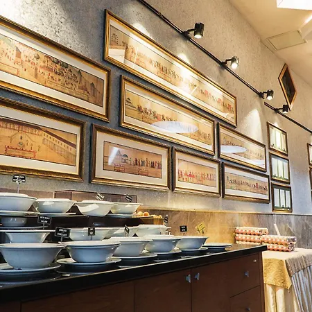 Selcuk Rezidans & * 콘야