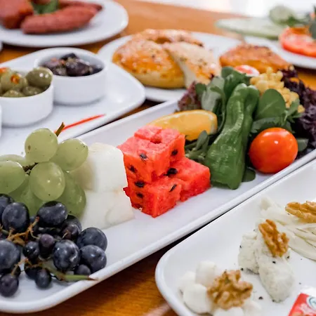 아파트 Selcuk Rezidans &